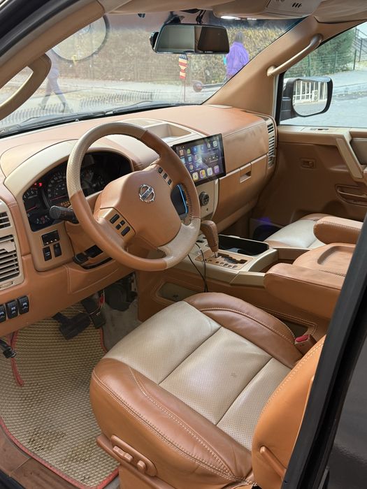 Nissan Titan 1 gen Pick Up