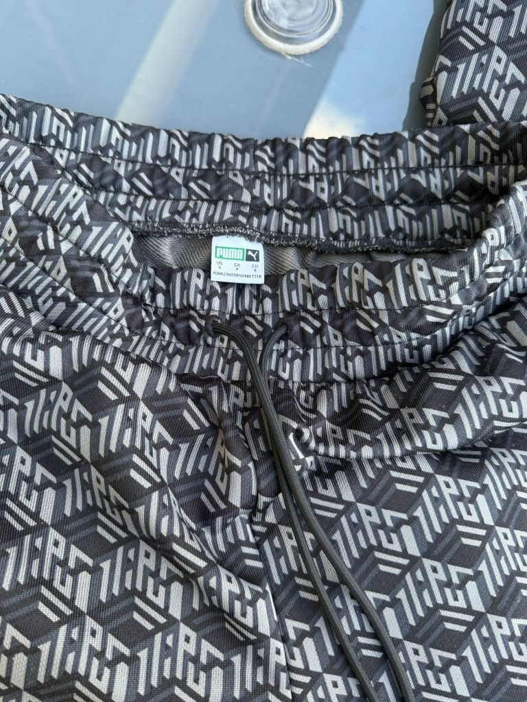 Trening puma femei,  mărimea S,  preț 170 roni