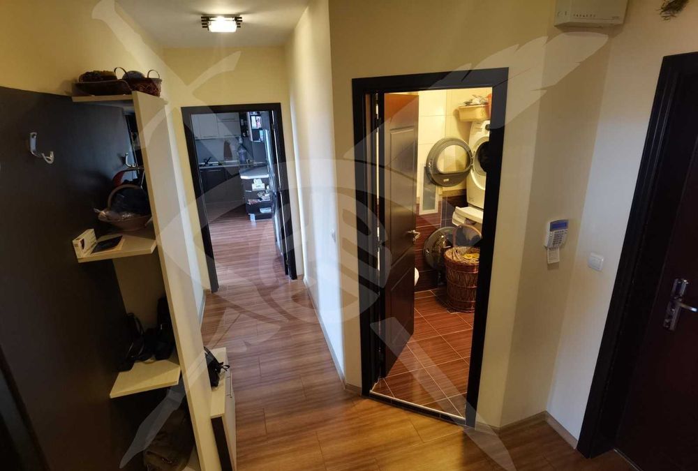 Продава се Тристаен апартамент в Пловдив, Тракия - 109 кв.м за 1901 €/кв.м - Снимка #8