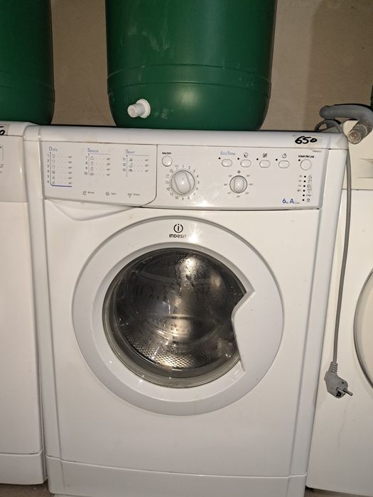 Mașină de spălat modificată pe butoi
