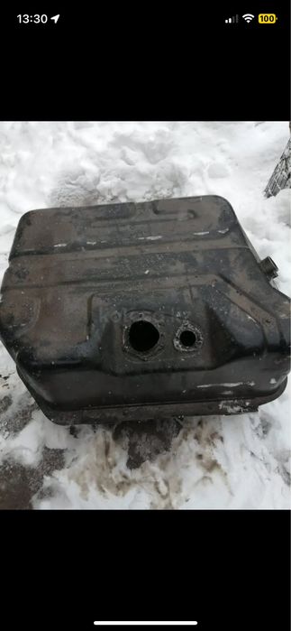 Бак топливный