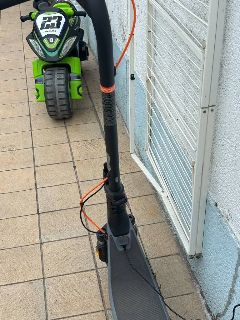 Trotineta electrica Ninebot