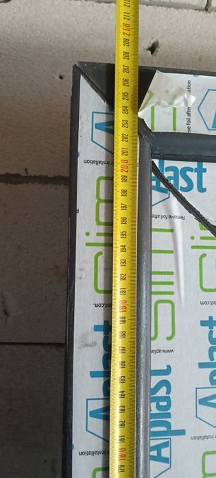 Vând uși termopan noi