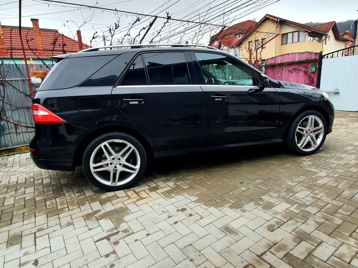 Vand /Schimb Mercedes-Benz ML 350