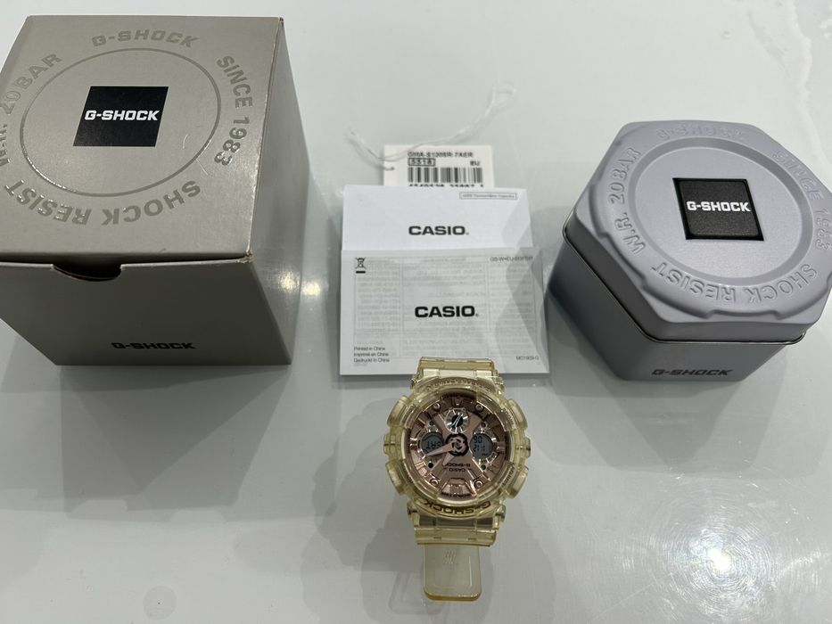 Дамски часовник Casio  G-SHOk