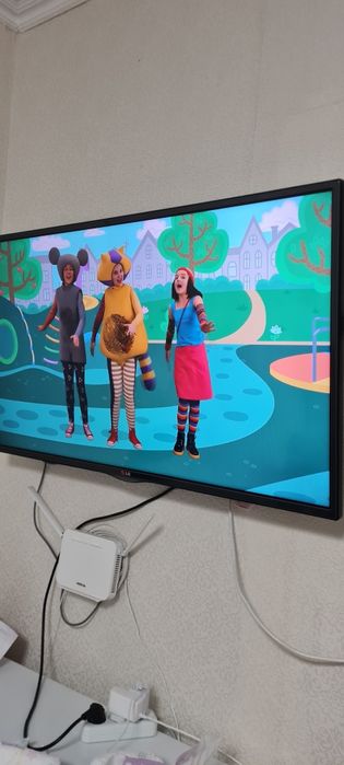 Продам телевизор LG