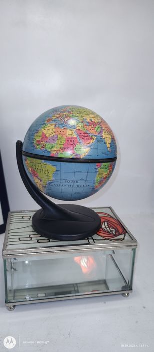Глобус Американски