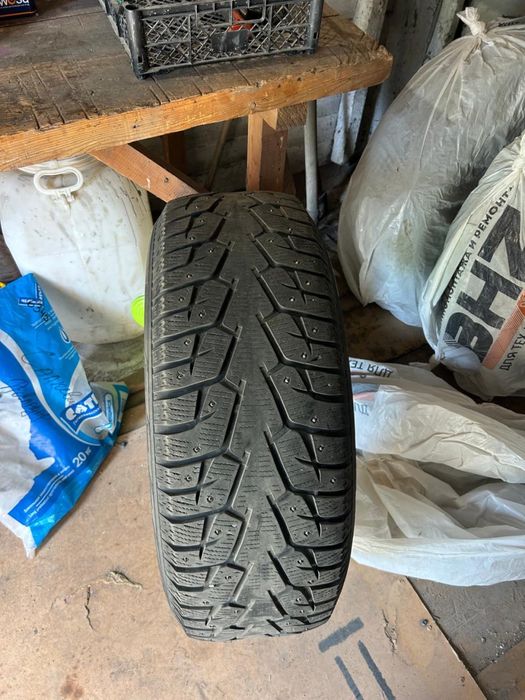 Продам зимнюю резину Yokohama