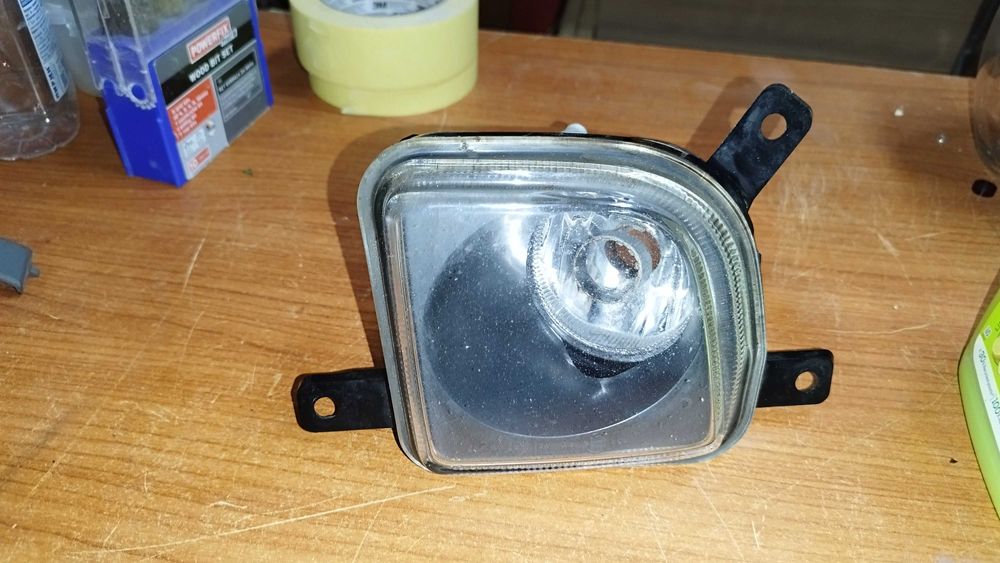 Chrysler Crossfire предни калници 2бр ,километраж ,стопове и др. части