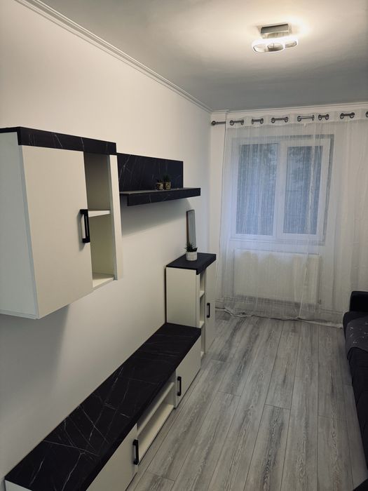 Apartament cu doua camera de inchiriat, zona Craiovei Pitesti