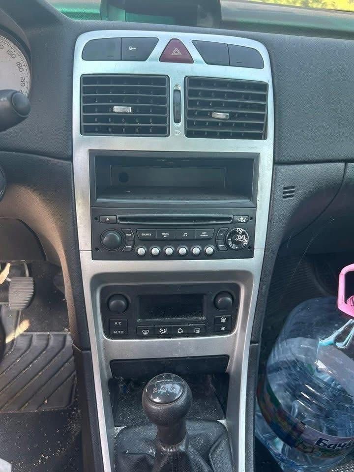 Peugeot 307 SW на части