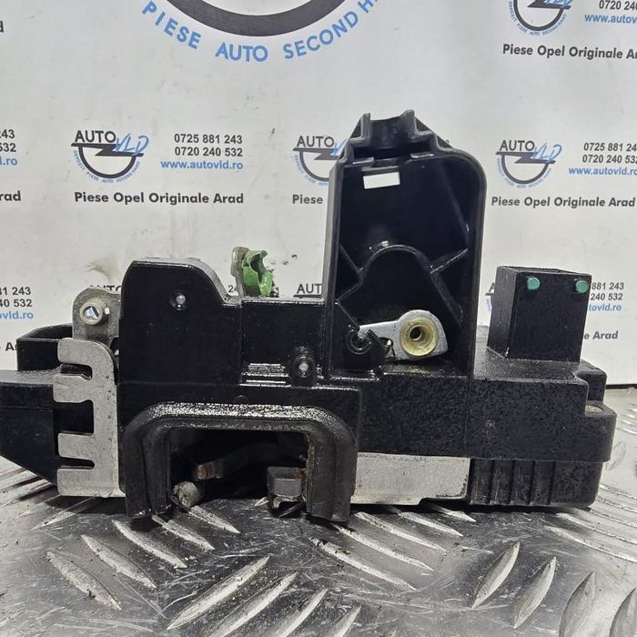 Broasca usa dreapta spate Opel Tigra B