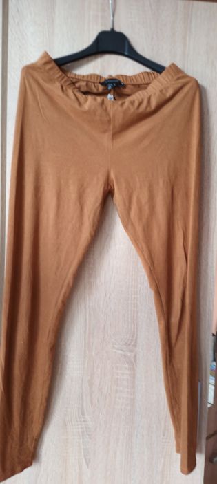 Colanti  piele maro si bluzita