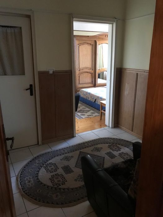 Inchiriez apartament