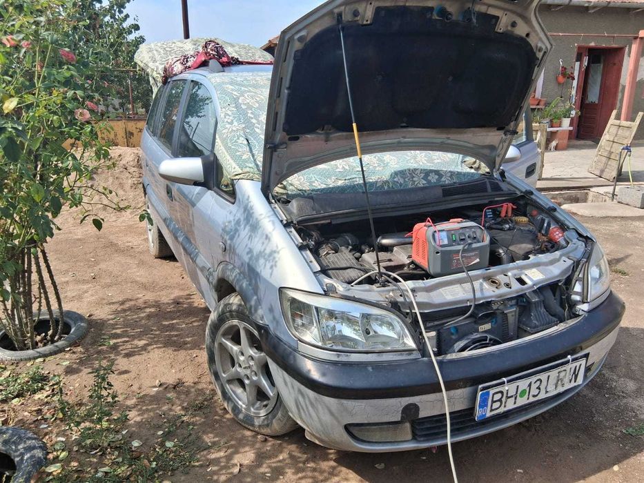 Opel zafira în stare funcționabilă