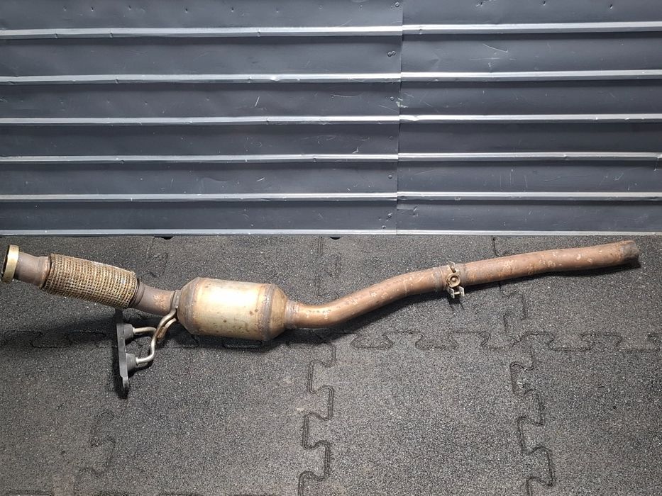 Catalizator cu downpipe VOLKSWAGEN CADDY IV Estate SAB, SAJ 2015 - >2.