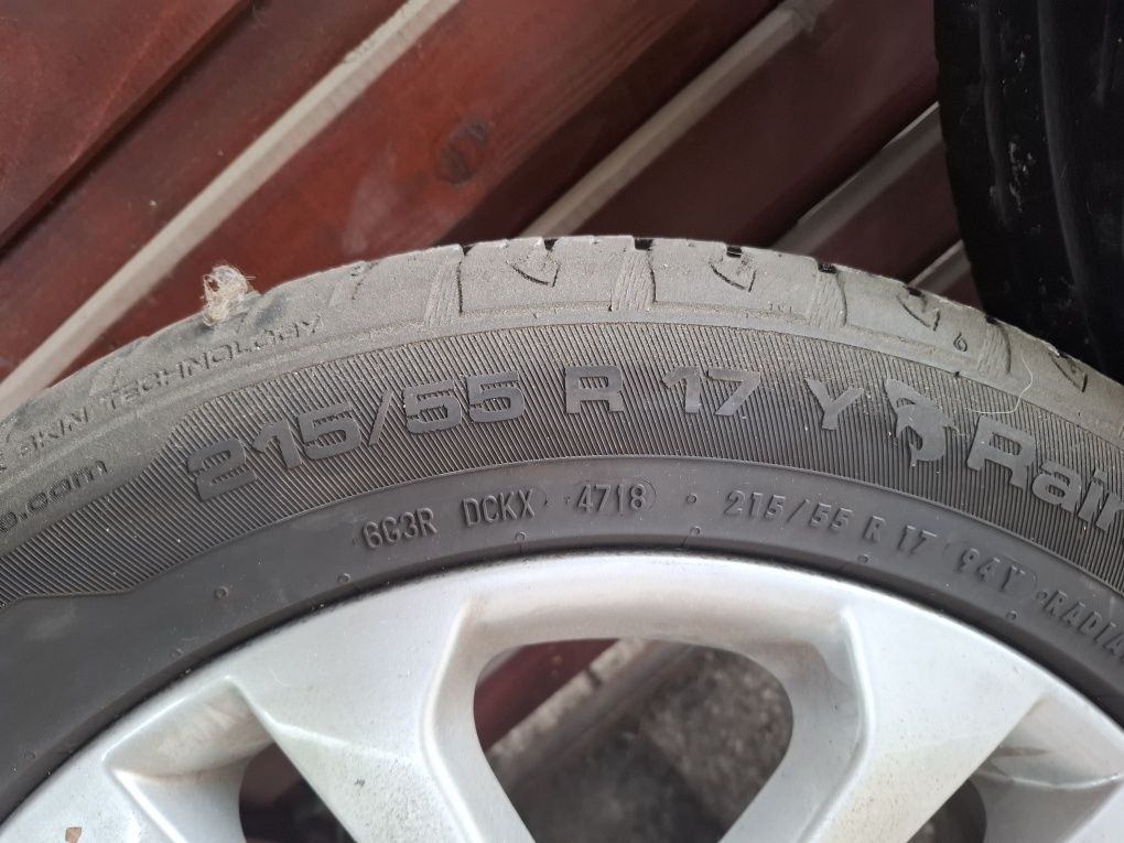 Jante Nissan juke cauciucuri 215 55 R17