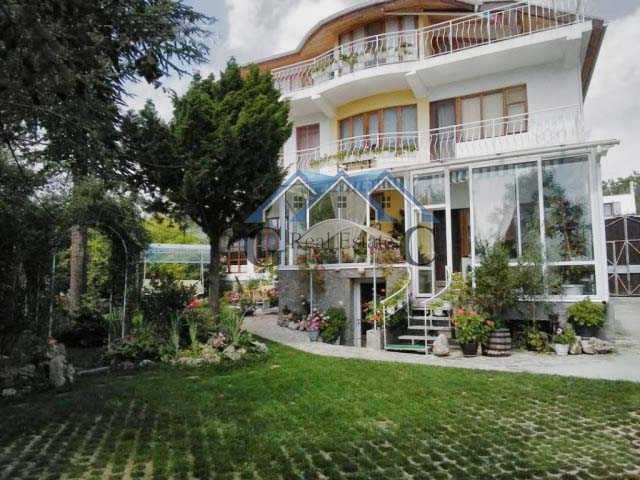 Продава се Къща в к.к. Св.Св. Константин и Елена - 350 кв.м за 1200 €/кв.м - Снимка #14