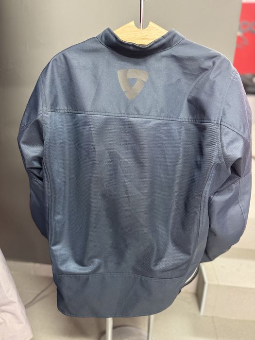 Яке за мотор Revit 3XL