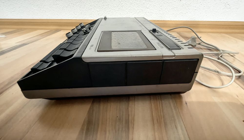 Casetofon Philips Stereo Cassette Deck N2511 retro vintage anii 70