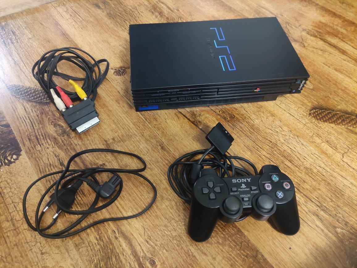 PlayStation 2 Phat – Funcționează Perfect,  Citește Orice Disc