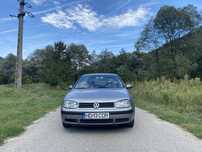 Vând golf 4.