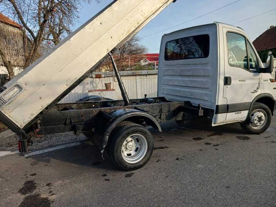 Iveco daily basculabil pe 3 parti, an fabricatie 2006