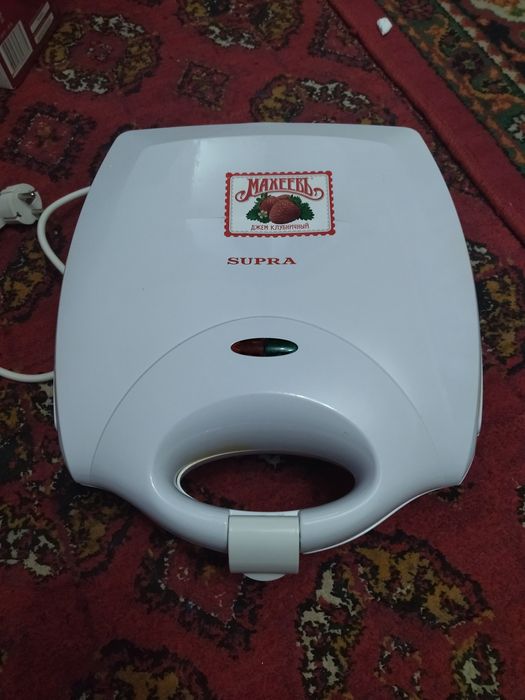 Кекс пиширадиган печь.