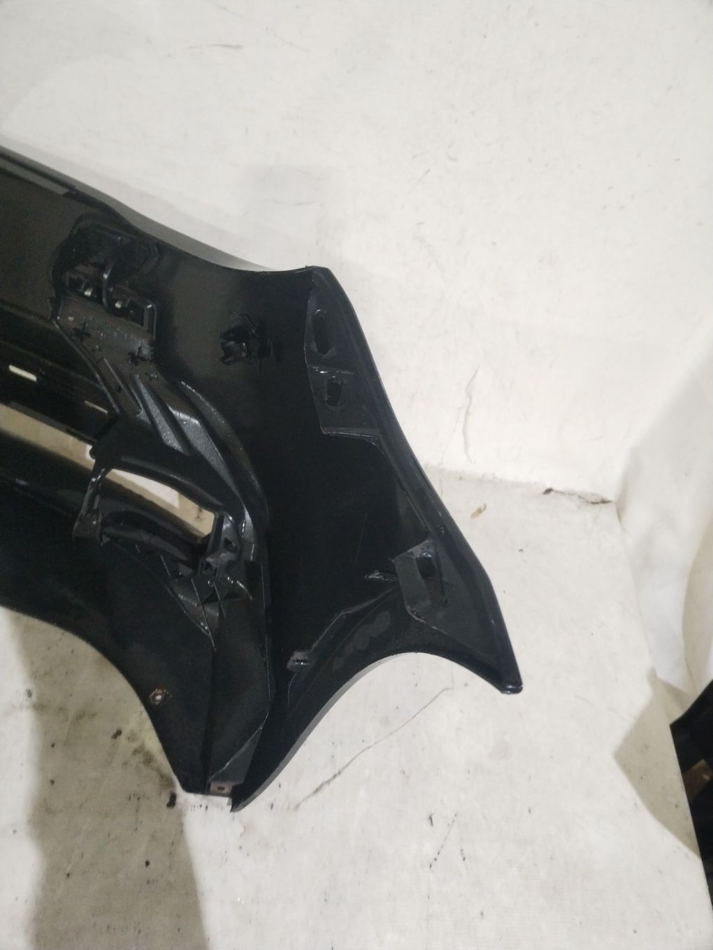 Bara fata BMW Seria 7, F01, F02, 2009, 2010, 2011, 2012, cod origine OE 51117183866.