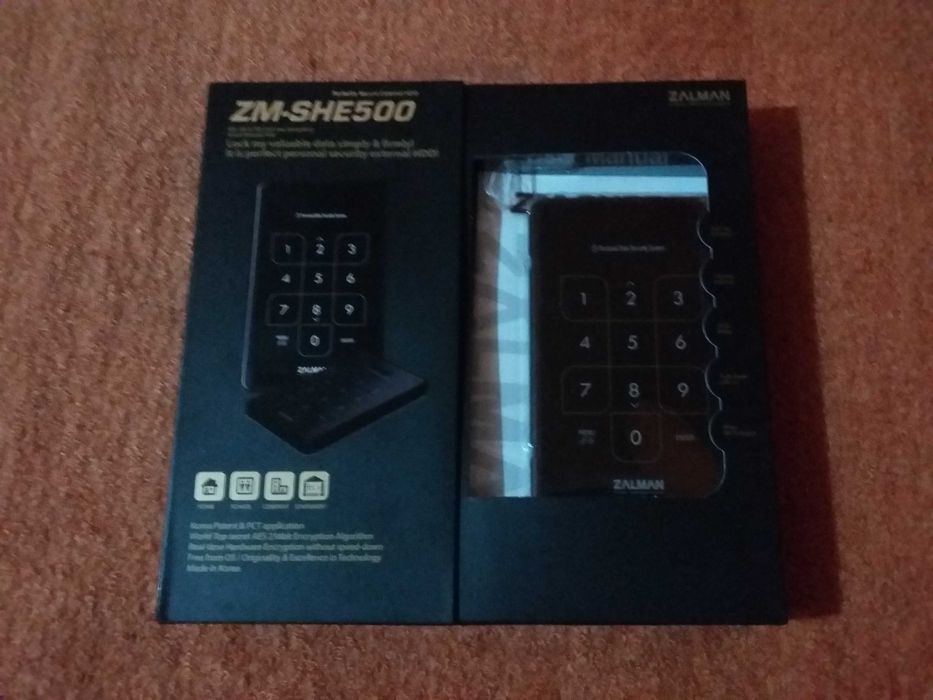 Кутия ZALMAN ZM-SHE500 за твърд диск 2,5
