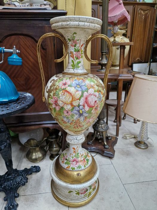 Огромна италианска антикварна керамична амфора