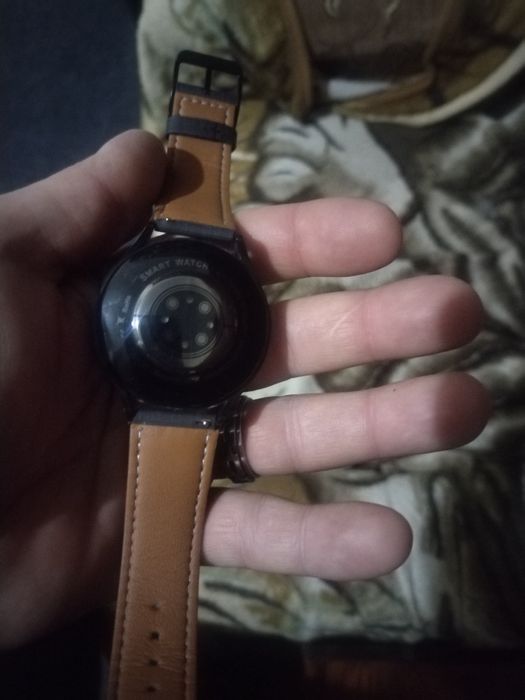 Продаю смарт часы watch 6