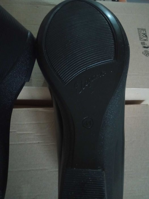 Обувки Ина 41 номер