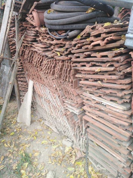 Tigla veche leu.
