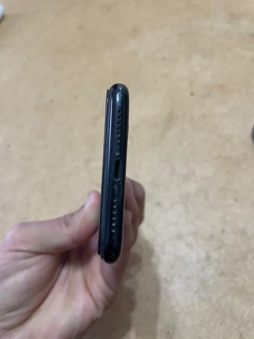 Iphone XR в отличном состоянии
