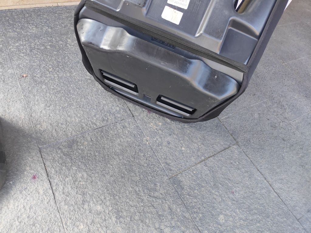 Vând scaun auto nanio
