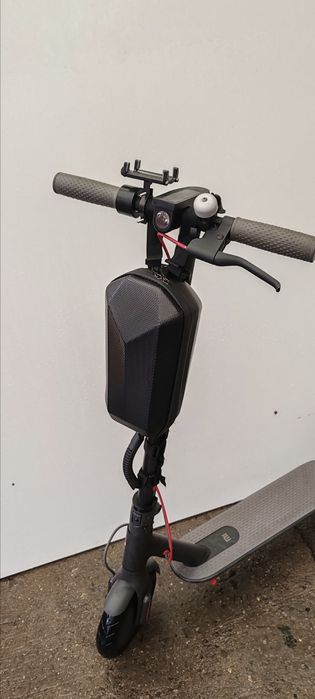 Vand Trotineta Electrica Xiaomi MI 1s,stare ff buna.