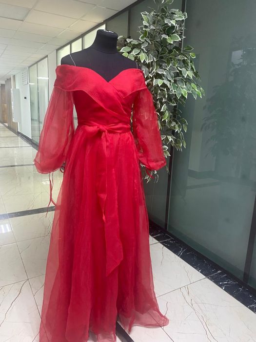 Прокат вечерних платьев