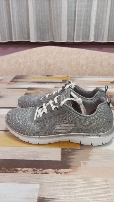 Дамски маратонки Skechers