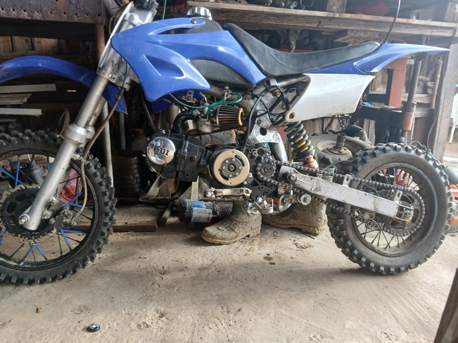 Vând cross 125cc