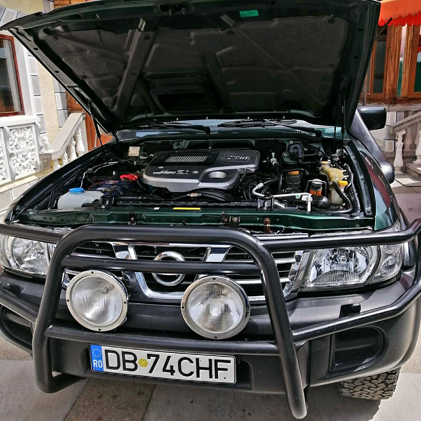 Vand Nissan Patrol Y61  2002- Autoutilitara 2 locuri