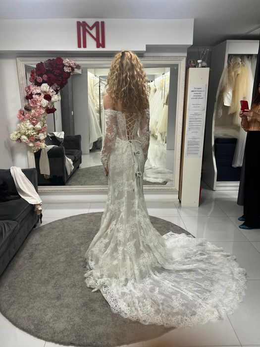 Vand rochie de mireasa