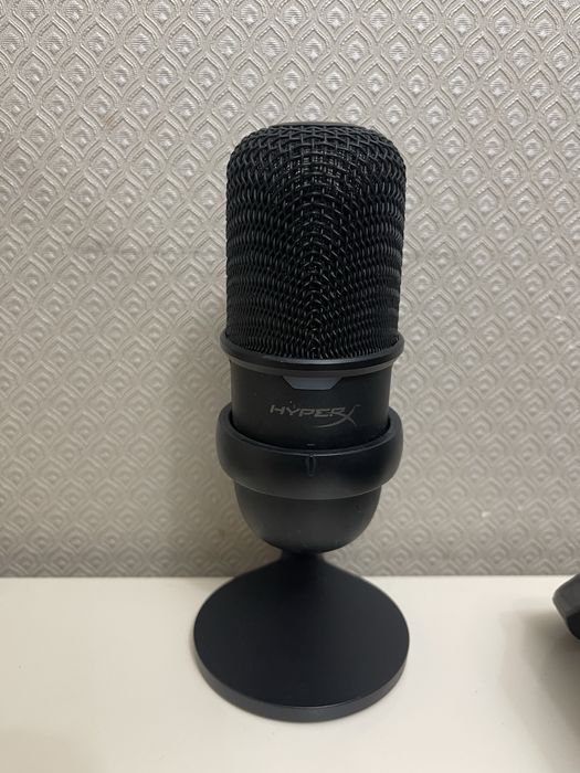 Микрофон——HyperX