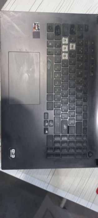 Игровой ноутбук Asus ROG