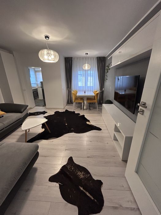 Inchiriez apartament 3 camere Popesti-Leordeni