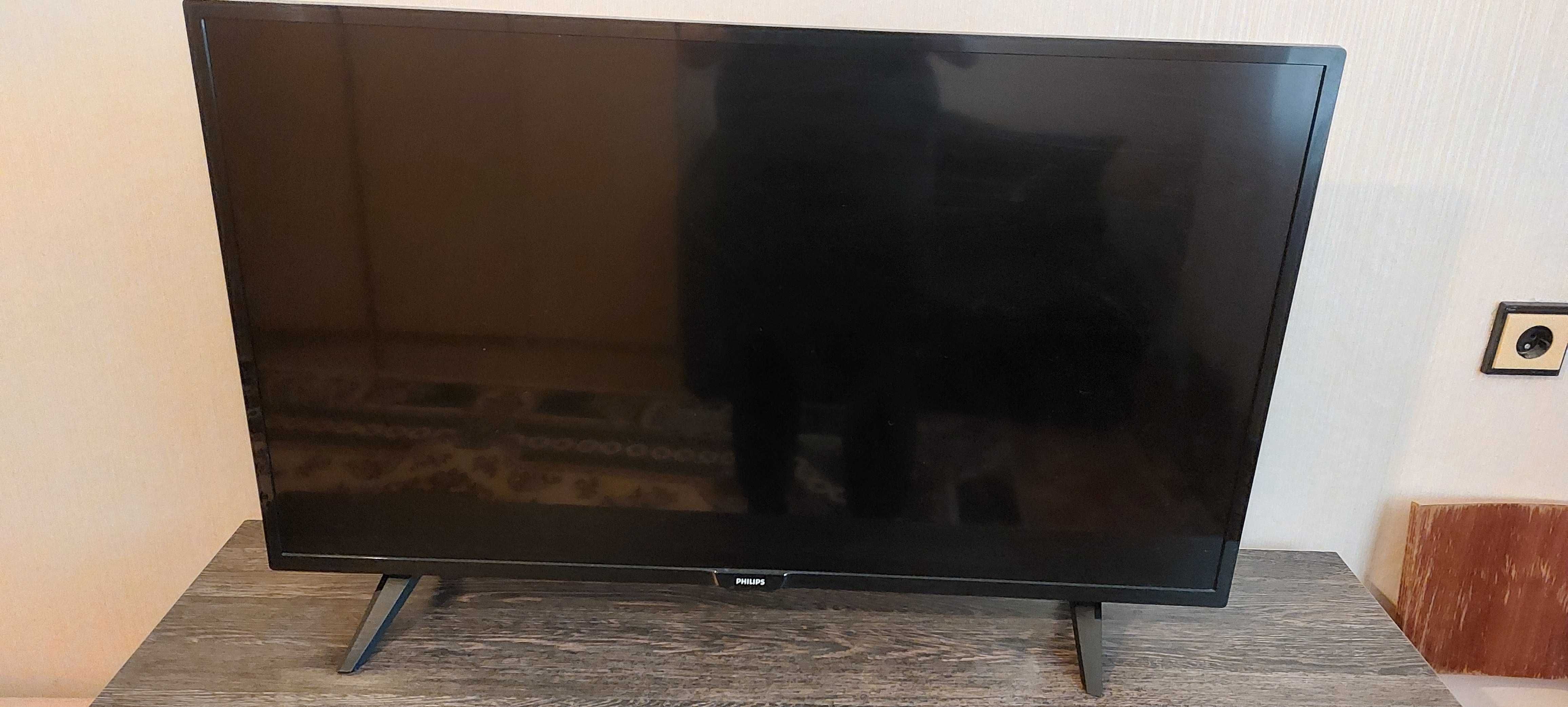 Телевизор PHILIPS 39''