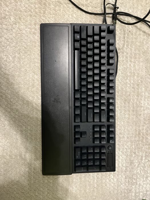 Vand tastatura gaming Razer Black widow V3