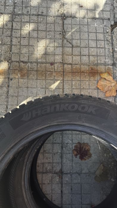 Hankook 205/55/16 зимни