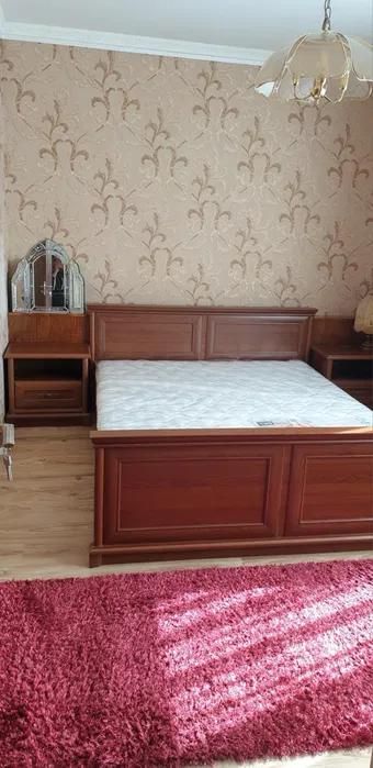 Дава се под наем Тристаен апартамент в Пловдив, Център - 86 кв.м за 375 € - Снимка #2