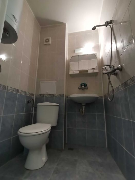 Дава се под наем Едностаен апартамент в Бургас, Меден рудник - зона А - 48 кв.м за 137.7 € - Снимка #2